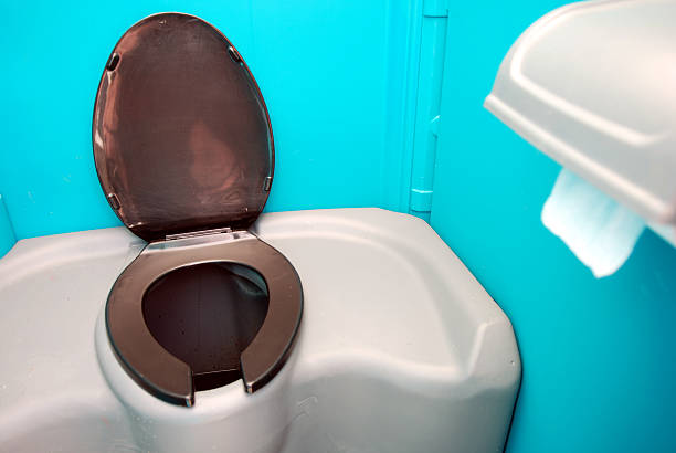 Best High-end porta potty rental  in Golden Hills, CA